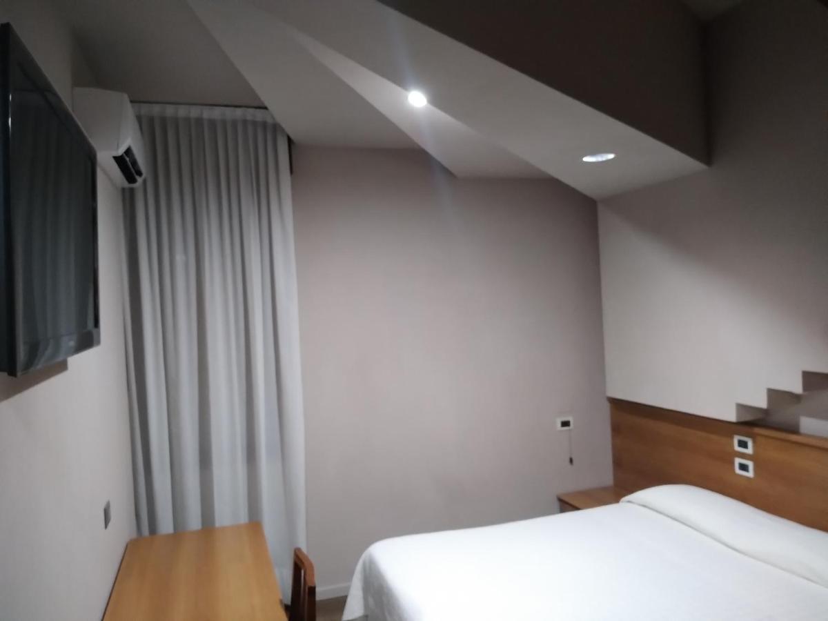 Park Hotel Italia Tezze sul Brenta Kültér fotó